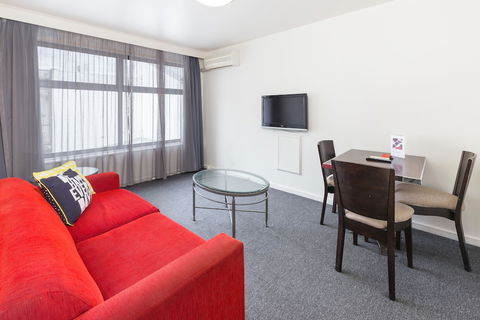 City Edge Serviced Apartments East Melbourne - Tourism Canberra 1