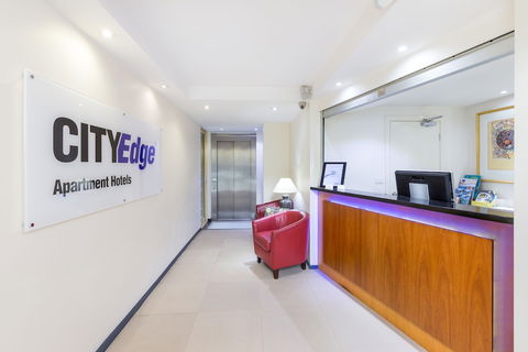 City Edge Serviced Apartments East Melbourne - Tourism Canberra 0