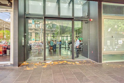 CBD Collins St. Near Southern Cross - Tourism Canberra 1