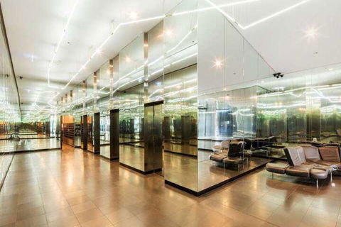 CBD Collins St. Near Southern Cross - Tourism Canberra 3