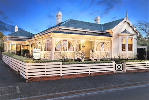 Kurrajong House Launceston - Tourism Canberra 1