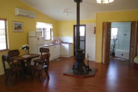 Lee Farm Stay Cottages - Tourism Canberra 7