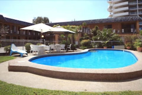 Bella Villa Motor Inn - Tourism Canberra 1