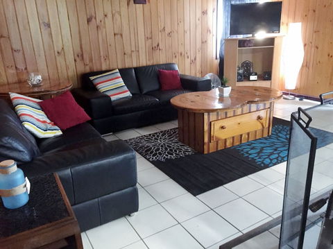 Rustic Retreat Esperance - Tourism Canberra 1