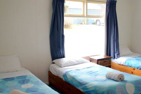 Hibiscus Heights - Tourism Canberra 1