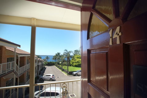 Twofold Bay Motor Inn - Tourism Canberra 0