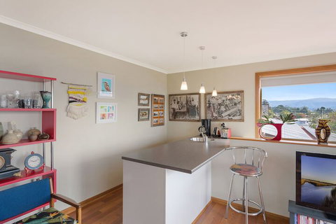 Monaro Cottage - Tourism Canberra 1