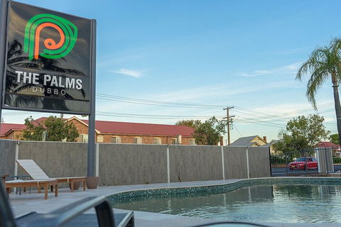 The Palms Motel Dubbo - Tourism Canberra 5