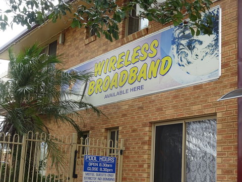 Tallarook Motor Inn - Tourism Canberra 5