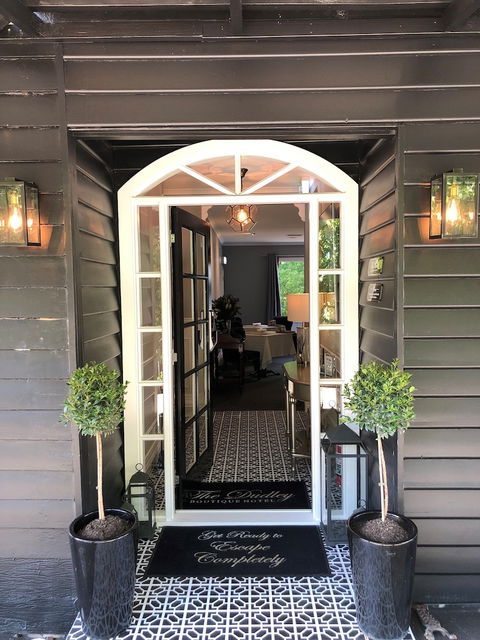 The Dudley Boutique Hotel - Tourism Canberra 0