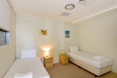 Coast Luxury Apartment 17 - Tourism Canberra 4