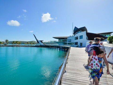 Yacht Club Villa 33-Serenity-Ocean Views With Golf Buggy - Tourism Canberra 6