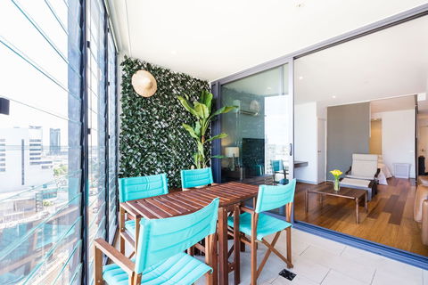 RIVER, 1BDR Melbourne Apartment - Tourism Canberra 6