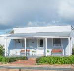 The Rested Guest 3 Bedroom Cottage West Wyalong - Tourism Canberra