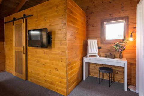 Coleys Beach House Yallingup - Tourism Canberra 4