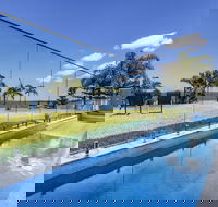 Lakes Resort - Tourism Canberra