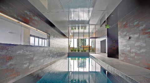 A Modern 2BR CBD Apt City Views FREE Parking - Tourism Canberra 4