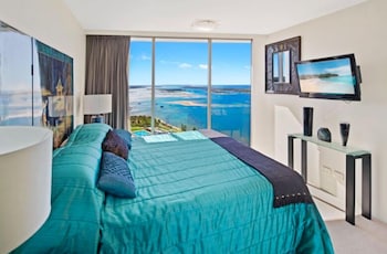 Luxury 3BR Apt With Incredible Views - Tourism Canberra 4
