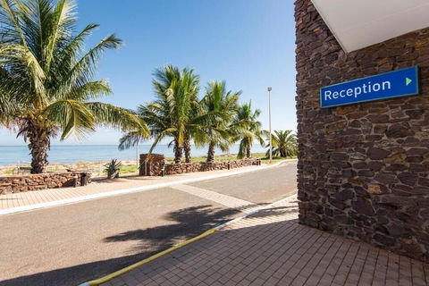 Hedland Hotel - Tourism Canberra 1