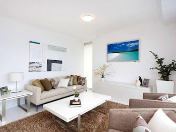 Panoramic Views At Sub Penthouse Apt - Tourism Canberra 6