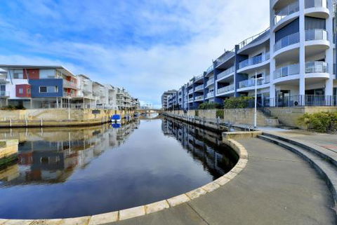 DelMar 3 - Tourism Canberra 0