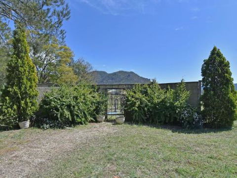 Soldiers Cottage Picturebook Vineyard Home - Tourism Canberra 6