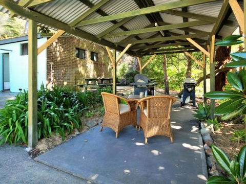 Cottage 2 Hyams Beach Seaside Cottages - Tourism Canberra 5