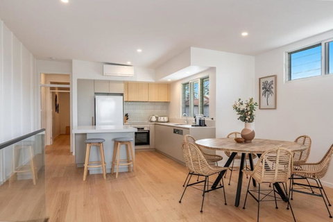 22 North Lennox Head - Tourism Canberra 1