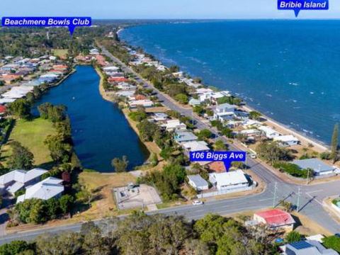 Dog Lovers Retreat Beachmere - Tourism Canberra 0