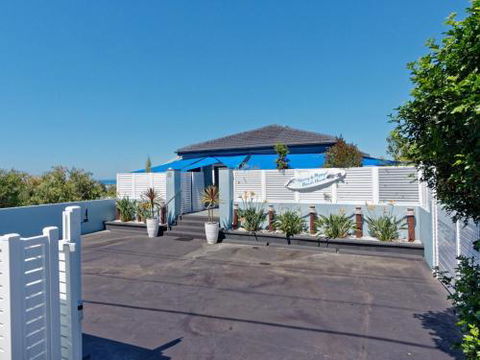 NANNY & POPPYS BEACH HOUSE Gerroa 4pm Check Out Sundays - Tourism Canberra 5