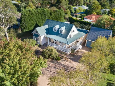 Lou Lous Cottage Southern Highlands 4pm Check Out Sundays - Tourism Canberra 0