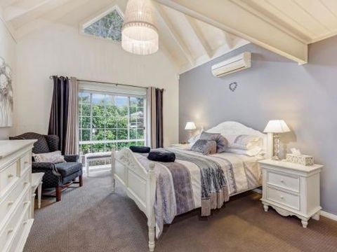 Lou Lous Cottage Southern Highlands 4pm Check Out Sundays - Tourism Canberra 3