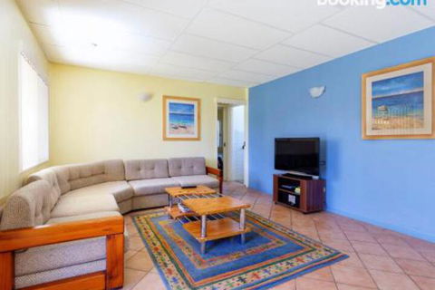 Perrumba Street Cottage - Tourism Canberra 6