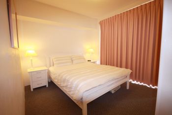 Radburn Unit 2 17 Ondine Close - Tourism Canberra 5