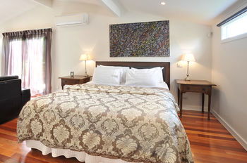 Araluen Lodge & Villas - Tourism Canberra 3