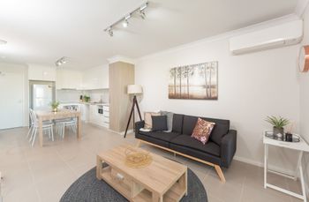 Lakeview Suite 06 - Tourism Canberra 0