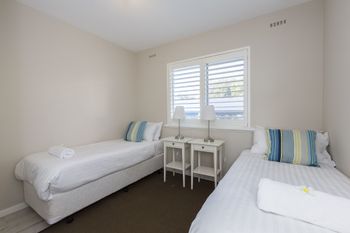 Cottesloe Azura Apartment - Tourism Canberra 1