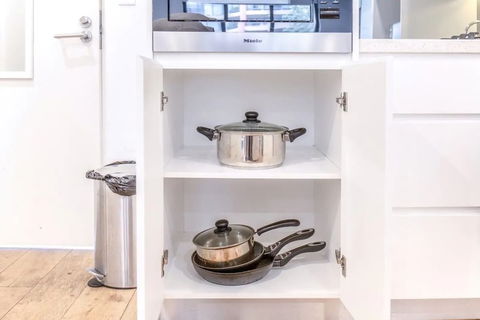 B03-darling Harbour 1 BDR APT - Tourism Canberra 0