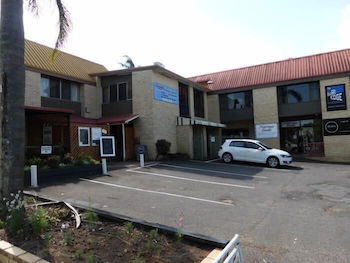 Tanoshii Spa & The Edge Spa Stay - Tourism Canberra 0