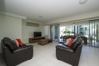Blue On Blue Apartment 811 - Tourism Canberra 4