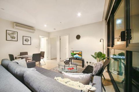 A Cozy 2BR CBD Apartment Near Bourke St. Mall - Tourism Canberra 2