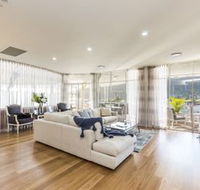 3 Bedroom Waterfront Penthouse on the Hawkesbury - Tourism Canberra