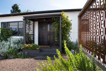 Alba House - Tourism Canberra 0