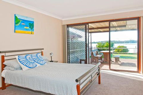 HAIS18G Riverside Delight - Tourism Canberra 3