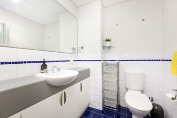 Stylish Inner City Apartment - Tourism Canberra 2