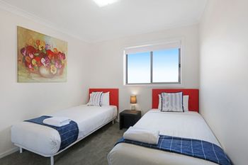 RUBINA VILLAS SYDNEY - Tourism Canberra 3