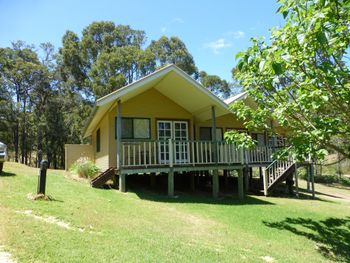 Nannup Valley Chalets - Tourism Canberra 3
