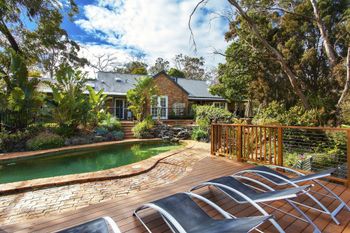 La Provence - Tourism Canberra 0