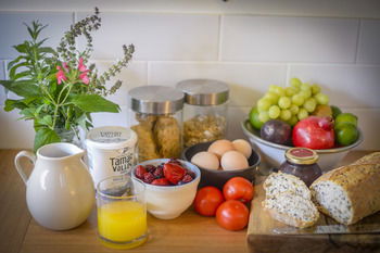 Arcadia Bed & Breakfast & Cottages - Tourism Canberra 4