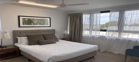 Airtrip Apartments On Carlyle St. Mackay - Tourism Canberra 5